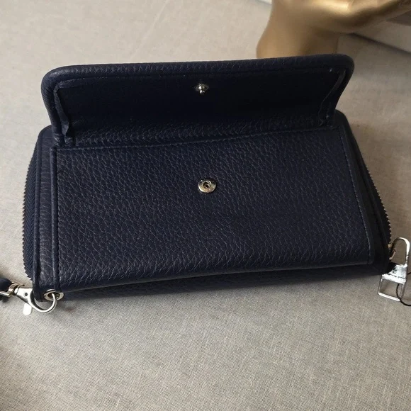 London Fog Navy Clutch Wristlet - Picture 7 of 7